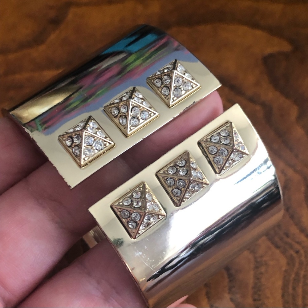 Victoria’s Secret gold plated mirror finish cuff bracelet